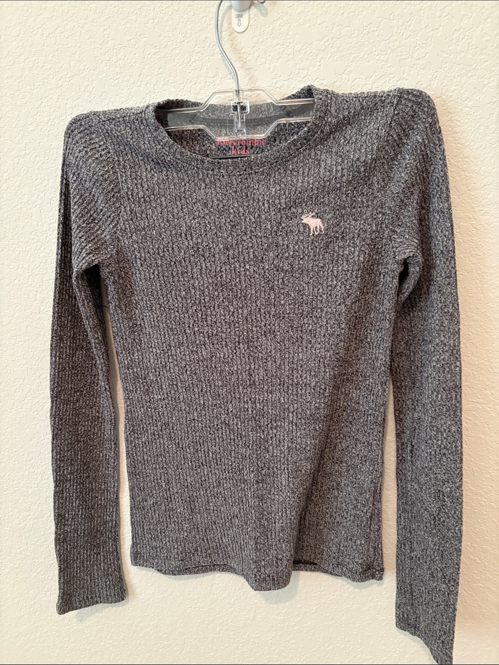 abercrombie kids Gray Ribbed Crewneck Sweater with Pink Moose Logo